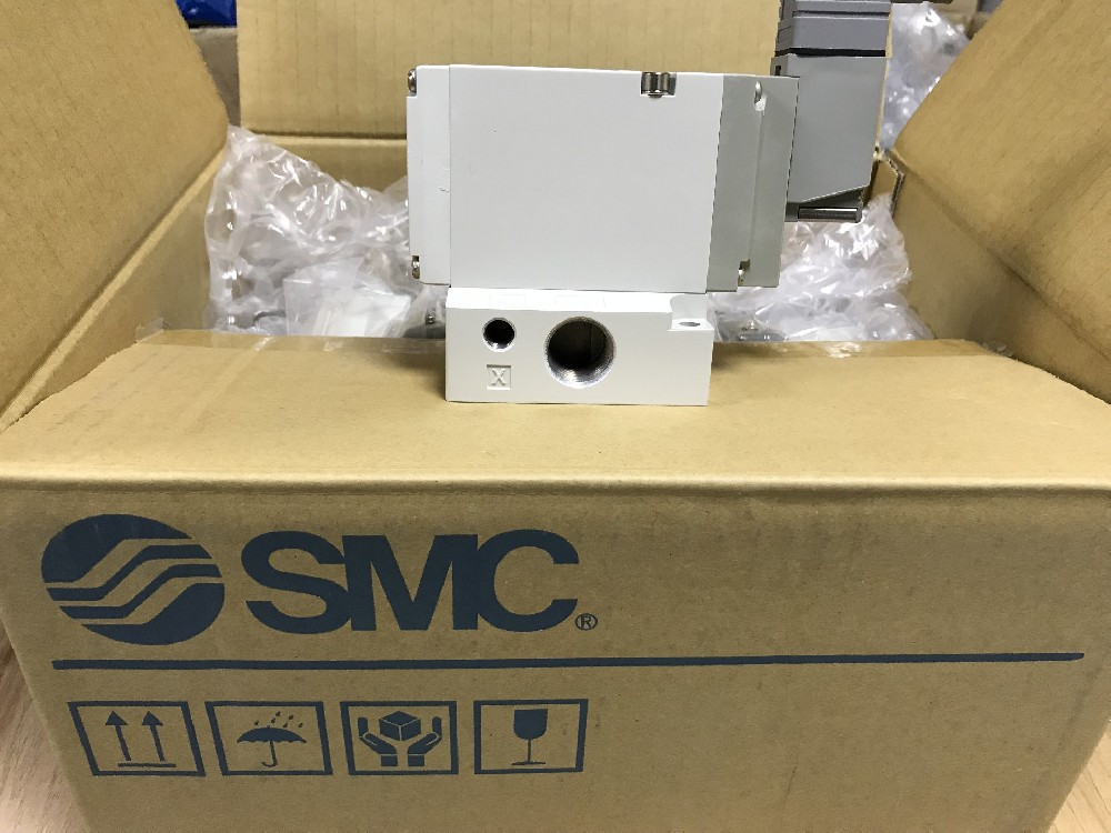 SMC氣缸